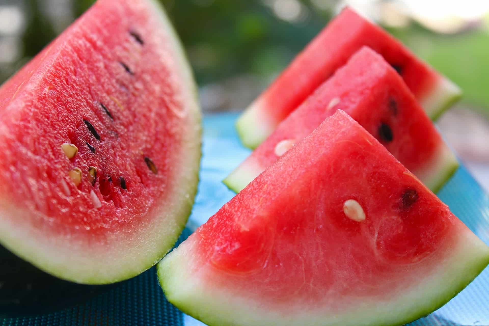 Reinigung und Entfernen von Flecken durch Melonen in Teppichen & Textilien