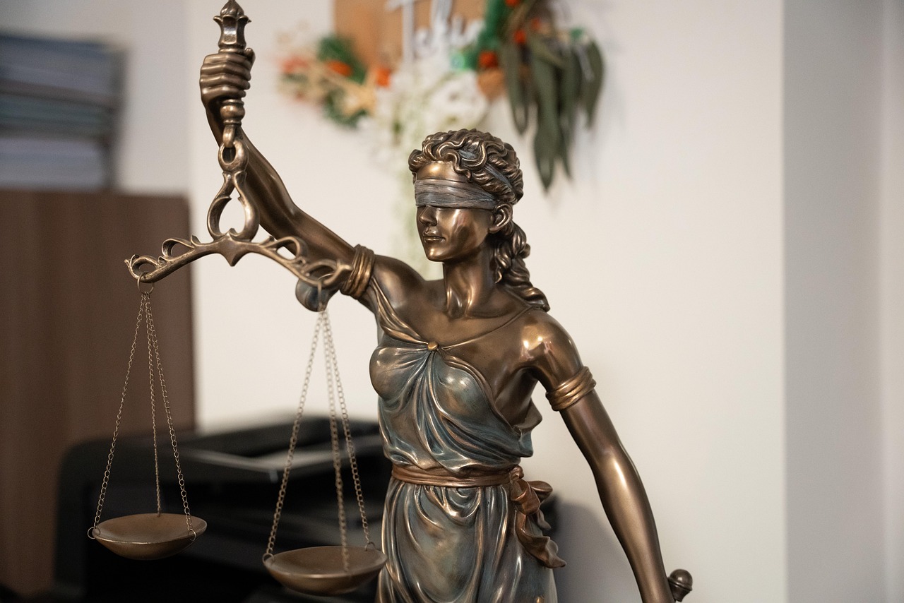 Reinigung von hochwertigen Teppichen in Kanzleien und Versicherungen
